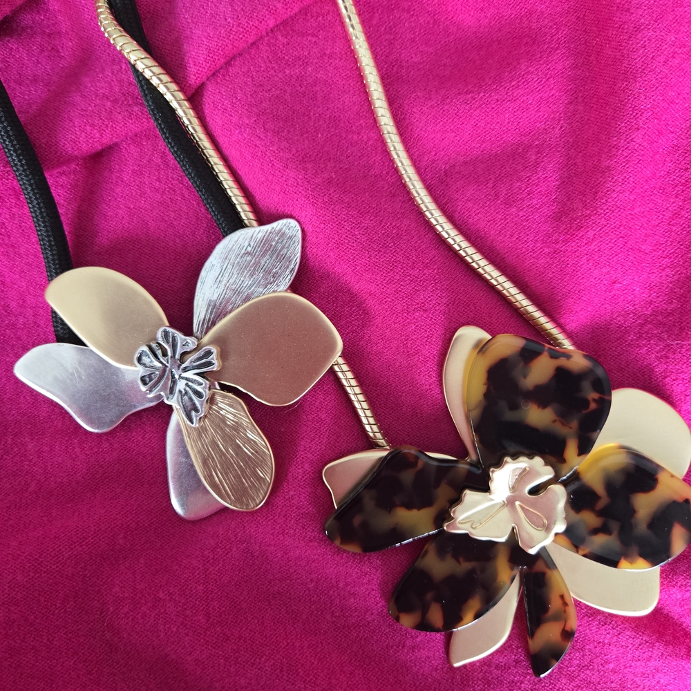 EUC CHICOS Silver, Gold, and Tortoise Shell Necklace